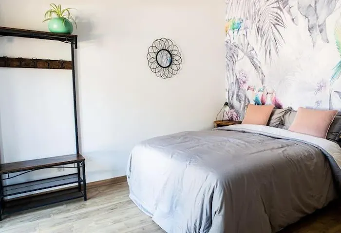Chambre Tropicale Privee Au Coeur D\'Un Village Calme Et Proche Du Vignoble